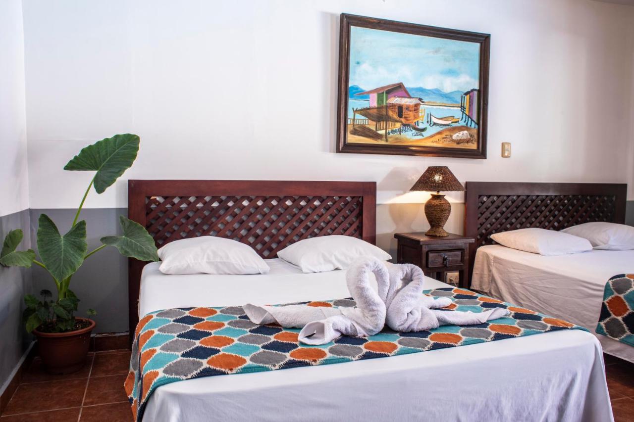 Hotel Hacienda Del Mar Puerto Carrillo Kültér fotó